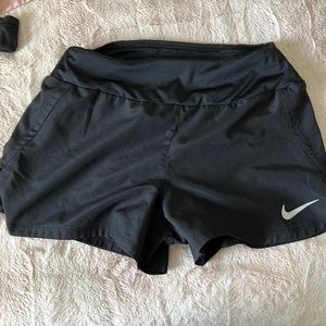 selling, don’t rly wear these but i love them! don’t have room in my closet.